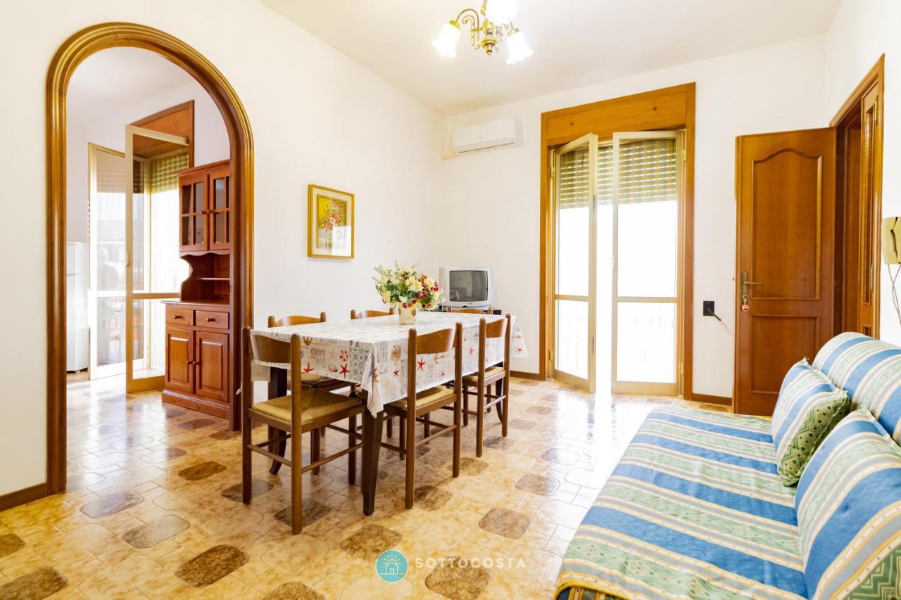 Moon & Sun Flat - Sant'Isidoro Apartman Sant Isidoro  Kültér fotó